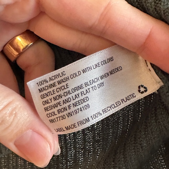 Wild Fable - Ribbed Button-Up Cardigan, size XS - Picture 2 of 3